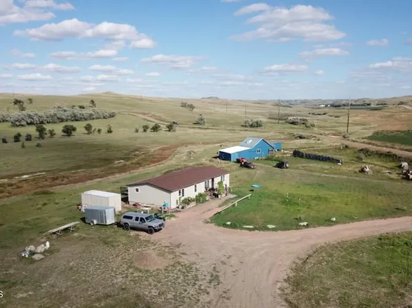12195 23rd St NW, Watford City, ND 58854