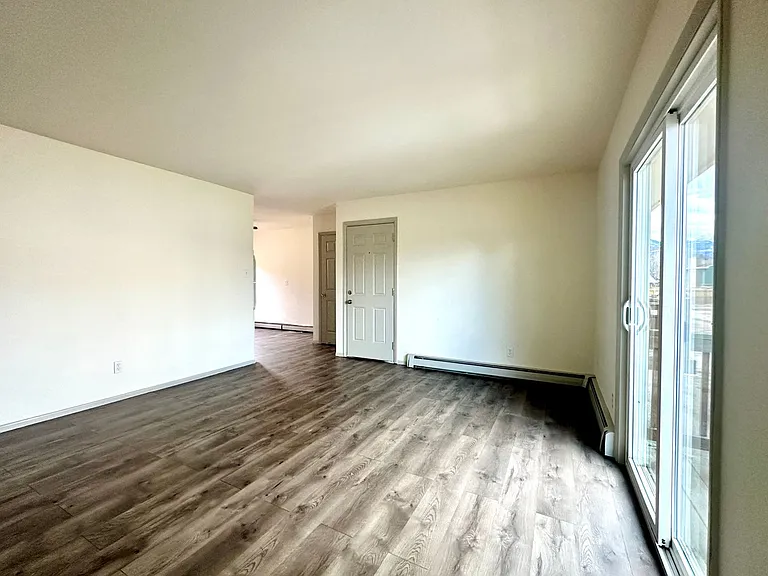 4338 N Chestnut St. — Photo 10