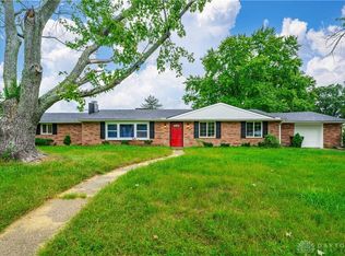 38 W Whipp Rd, Dayton, OH 45459