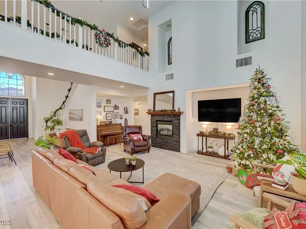 8810 Arroyo Azul St, Las Vegas, NV 89131