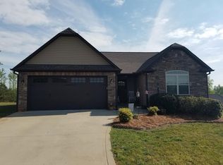 138 Poplar Ridge Dr, Gaffney, SC 29341