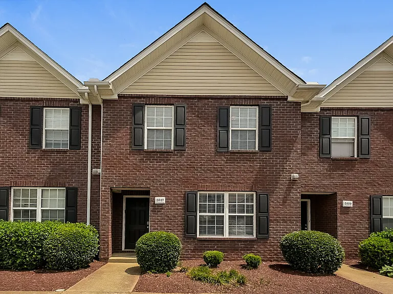 3007 Rg Buchanan Dr — Photo 1