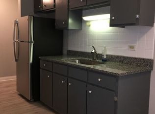 10036 S Pulaski Rd #207, Oak Lawn, IL 60453