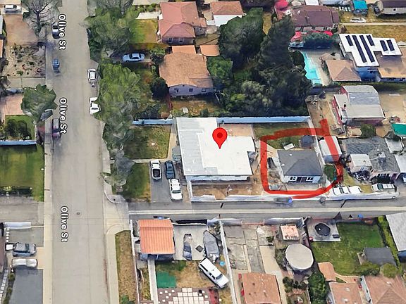 Completely detached unit. Please see picture for reference. Very private unit and no shared walls.