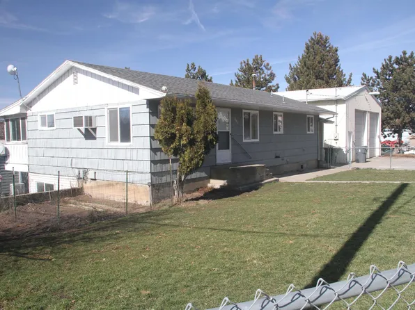 605 N Polk St, Moscow, ID 83843