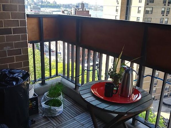 100 Beekman St APT 12J