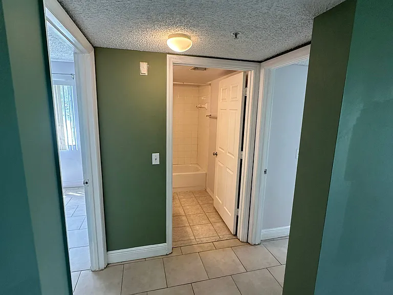 5005 Wiles Rd — Photo 14