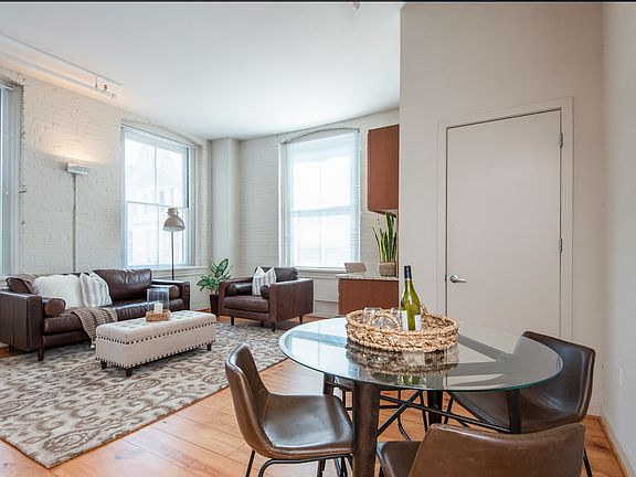 5th image of 1200 Walnut St #501