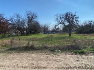 508 E College Ave, Comanche, TX 76442