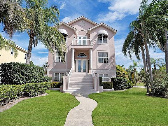 5th image of 6221 Pasadena Point Blvd
