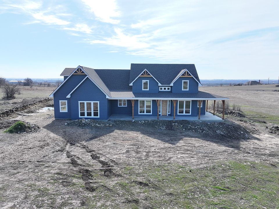 2nd image of 139 Chance Farm Rd