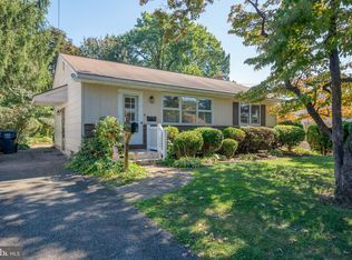 345 Hawthorne Dr, Lancaster, PA 17603