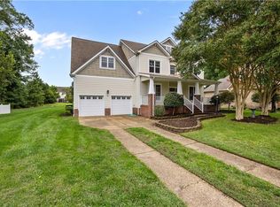 210 Founders Pointe Trl, Carrollton, VA 23314