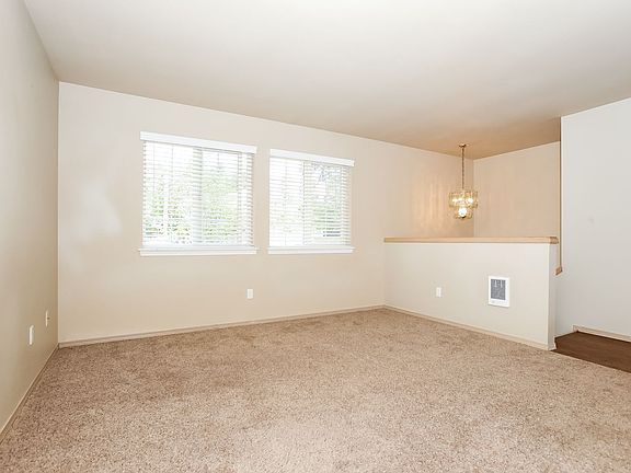 4th image of 20514 La Paloma Dr E