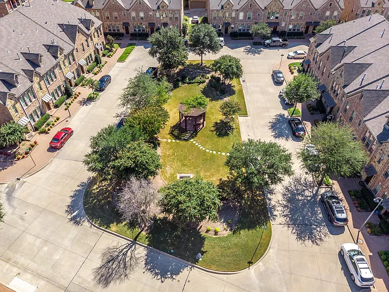 5713 Knox Dr — Photo 34