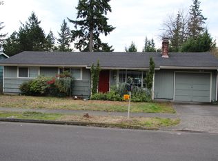 14206 SE Salmon St, Portland, OR 97233
