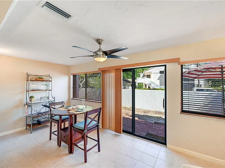 878 Meadowland Dr #4 — Photo 21