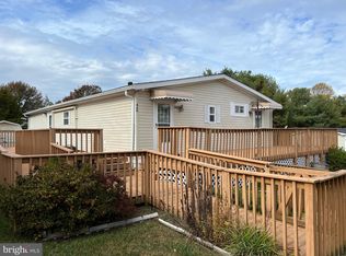 468 Sarah Anne Dr, Lothian, MD 20711