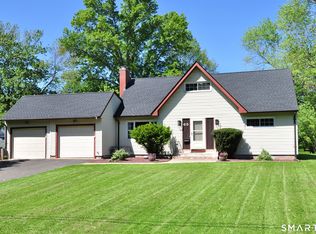 65 Seminole Cir, West Hartford, CT 06117