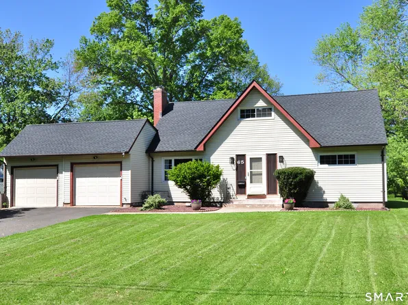 65 Seminole Circle, West Hartford, CT 06117