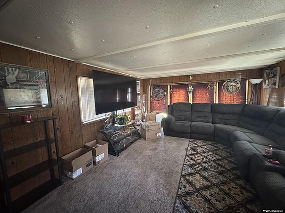 2nd image of 945 Riverview Dr