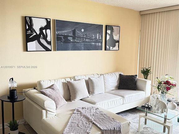 3rd image of 10865 SW 112th Ave APT 312