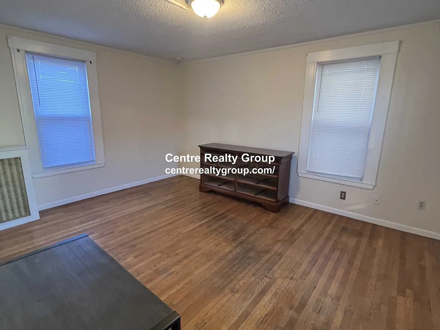 3 bed, $2,900 — Photo 2