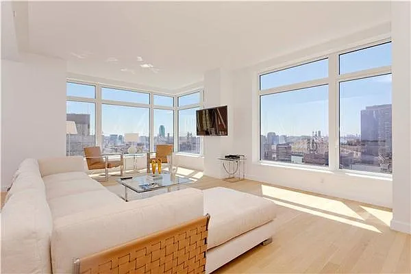 Rented by Modlin Group | media 99