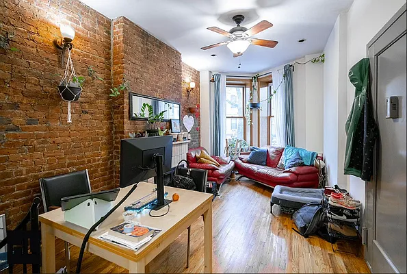 Rented by Owner | media 1