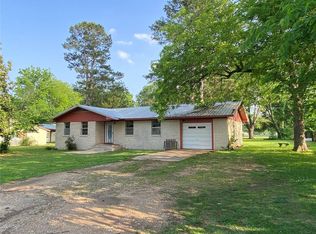 504 E Mosely St, Valliant, OK 74764