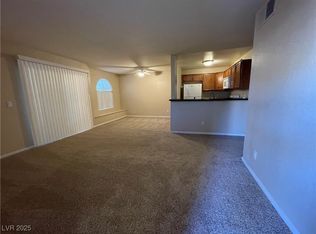 9325 W Desert Inn Rd APT 149, Las Vegas, NV 89117