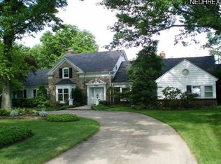 901 Merriman Rd, Akron, OH 44303