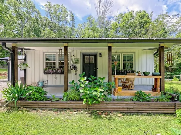 11 Hamilton Cir, Blairsville, GA 30512