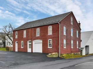 37 E Main St APT 5, Mountville, PA 17554