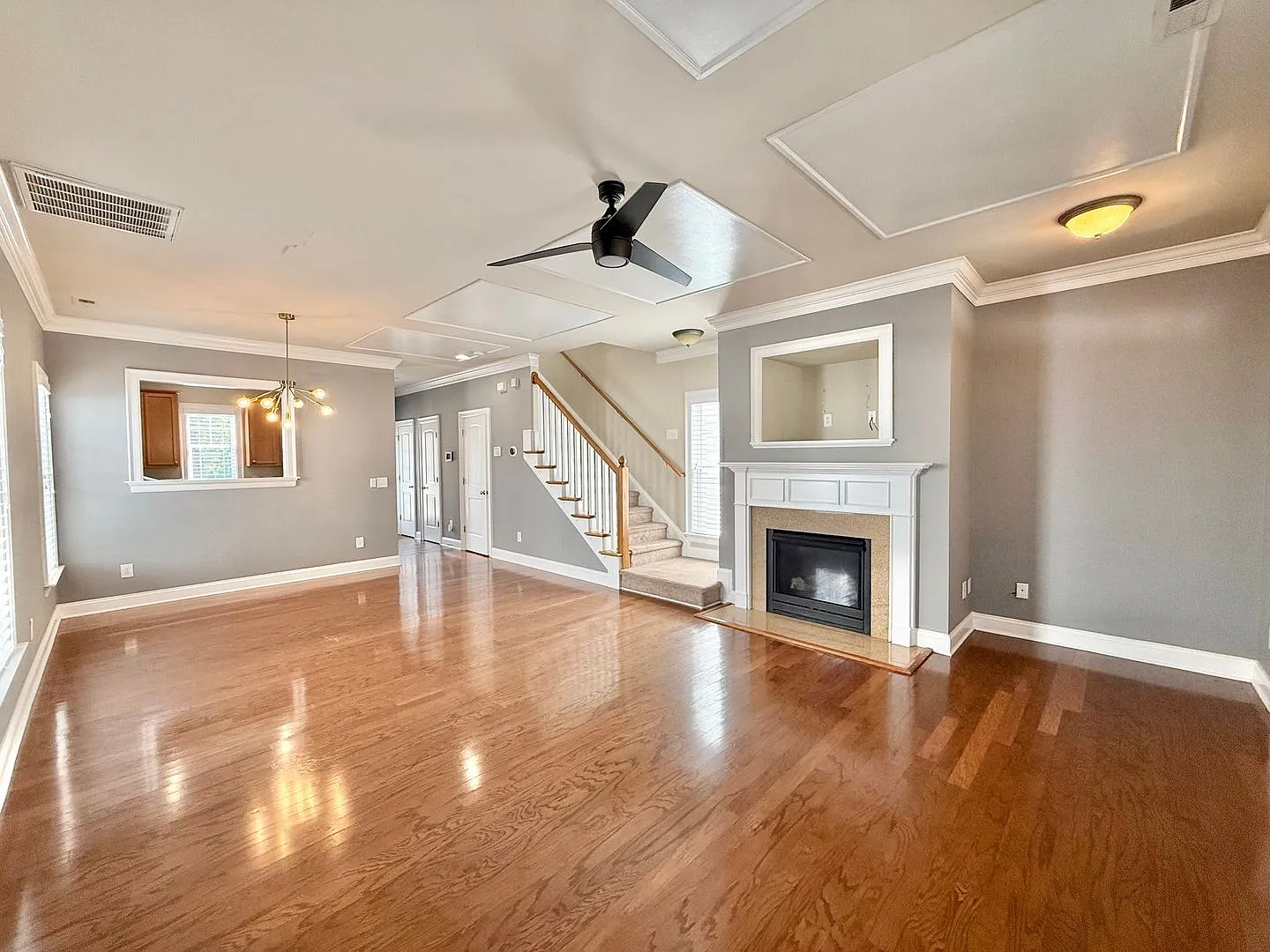 **Offering Refundable Application Fees & $150 Move In Promotion** Modern 2bd, 2.5ba Raleigh Home ... — Photo 2