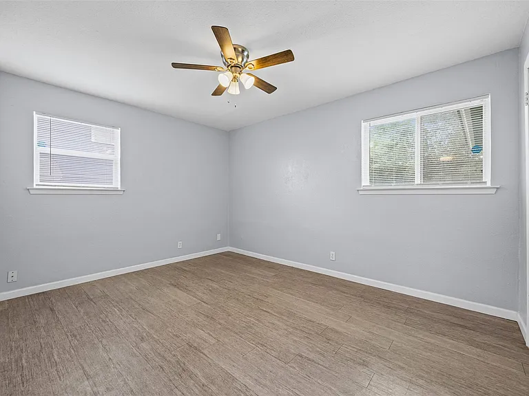 2615 Ektom Dr #A — Photo 14