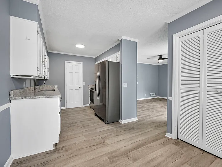2901 Chatsworth Rd #B — Photo 8