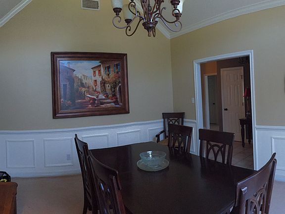 2nd image of 7511 Palisades Dr