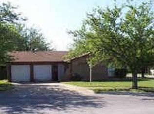 329 Wallace Ct, Crowley, TX 76036