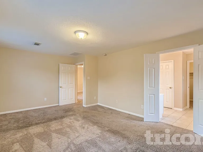 9711 Sugarblossom Ln — Photo 14