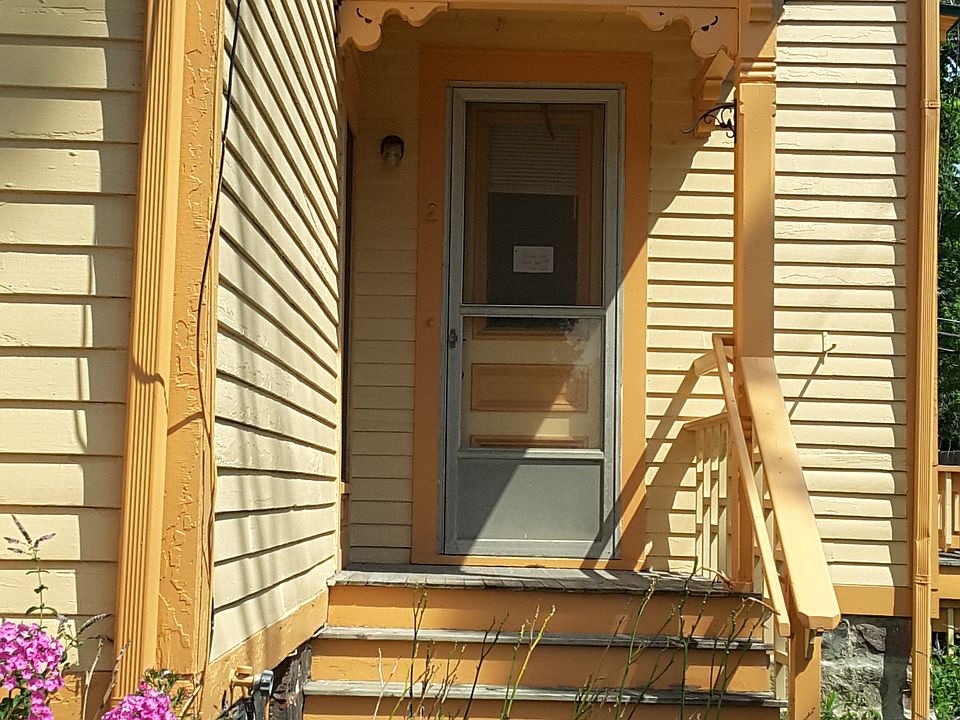 Front porch to this apartment