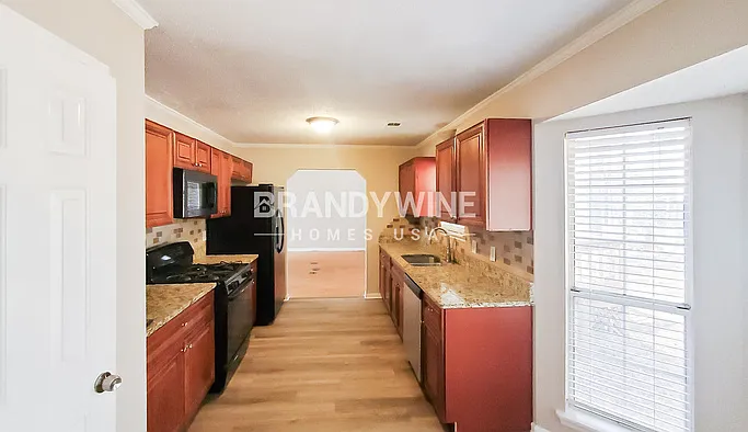 125 Cowan Dr — Photo 7