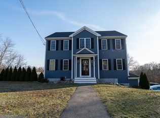 4 Royal St, Plymouth, MA 02360