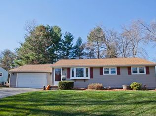 30 Conlin Dr, Enfield, CT 06082