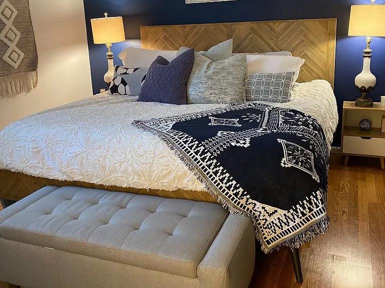 Bedroom 3. (Has 3 closets)