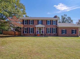 203 Thornhill Dr, Spartanburg, SC 29301