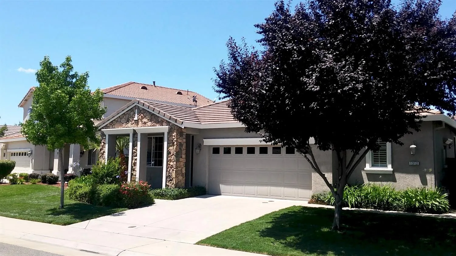 1312 Standish Cir photo 1