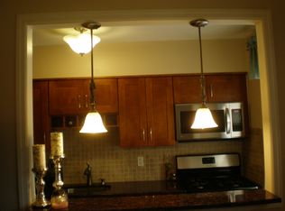 4 Bryant Cres APT 2M, White Plains, NY 10605