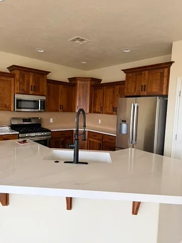 2540 E Desert Cliff Dr — Photo 4