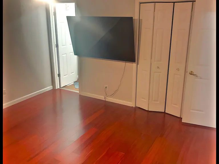403 Cheryl Dr — Photo 16